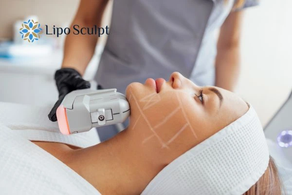 HIFU vs Botulinum Toxin: Understanding the Differences 1 HIFU vs Botox Wheathampstead What is the best option for you?